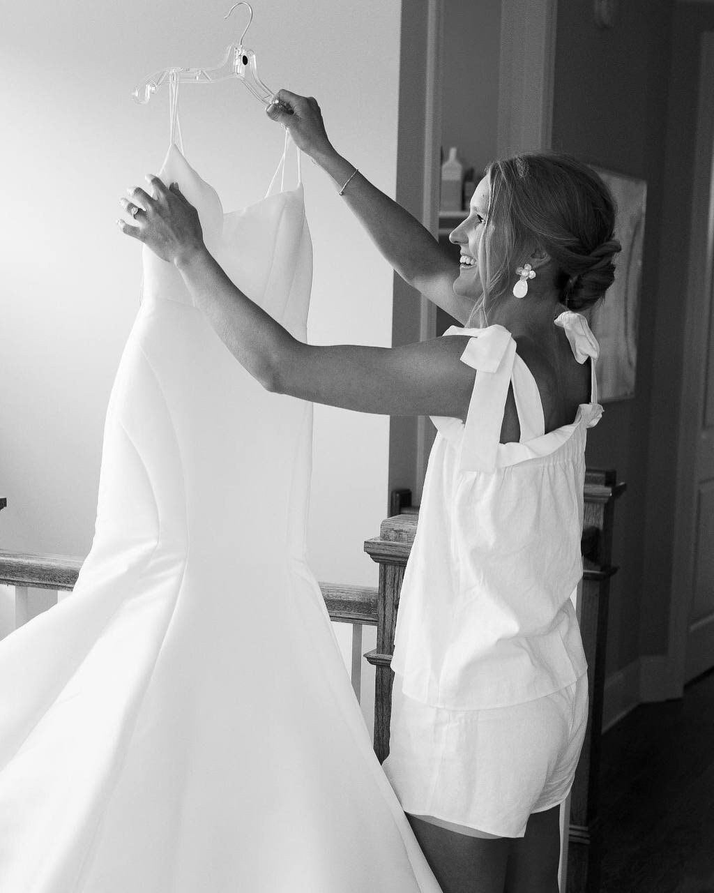 White Linen Bridal Pajamas Set for Bride